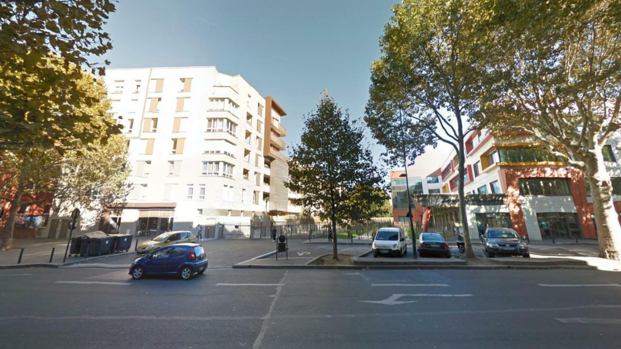 Chic Studio Near Paris Apartment Saint-Denis  Exterior photo